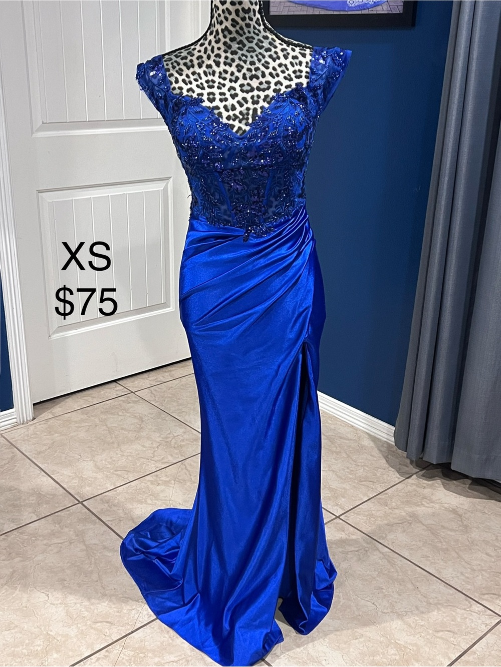 Elegant Royal Blue Beaded Evening Gown - XS